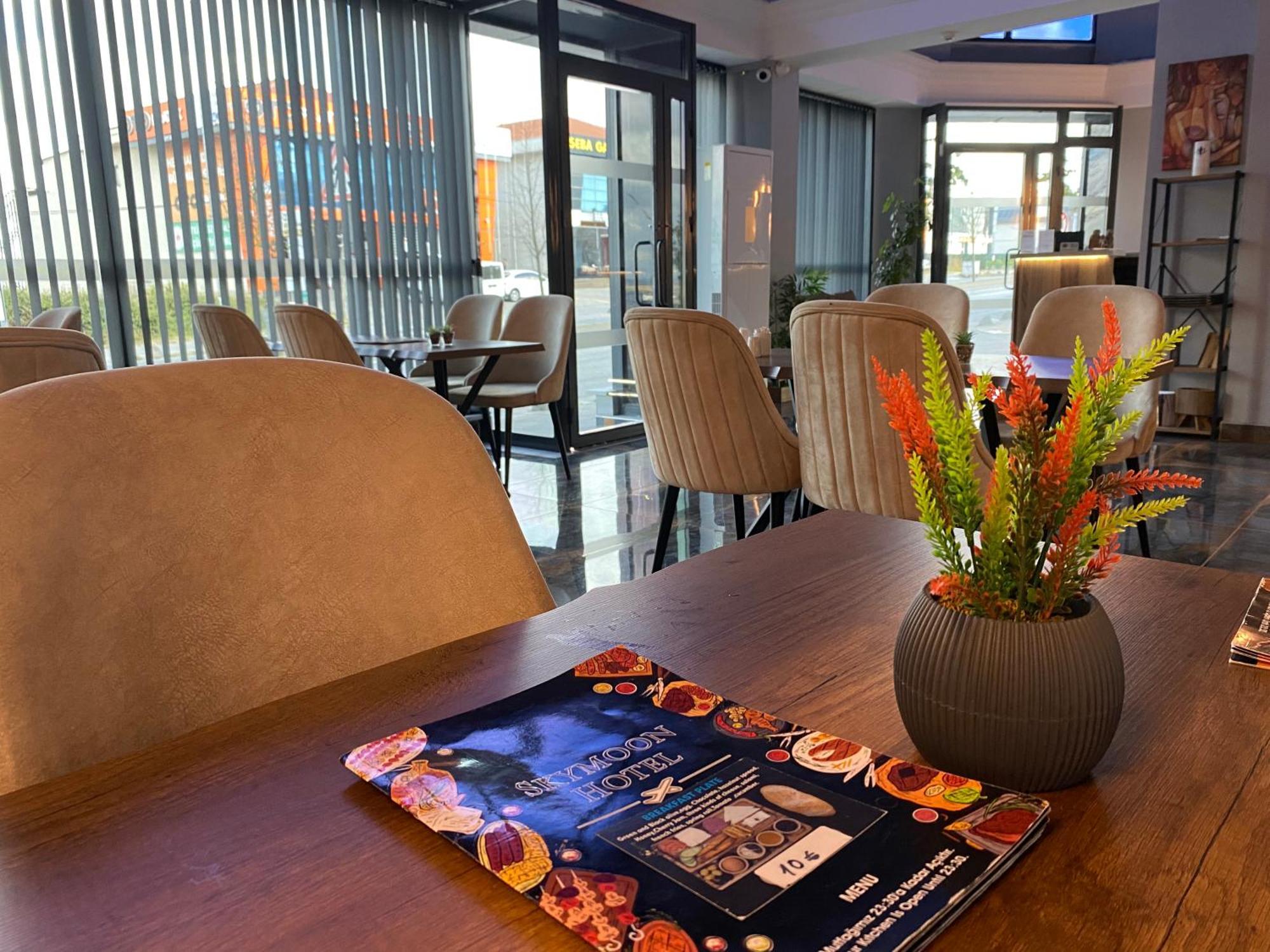 Skymoon Istanbul Airport Hotel Arnavutkoy Kültér fotó
