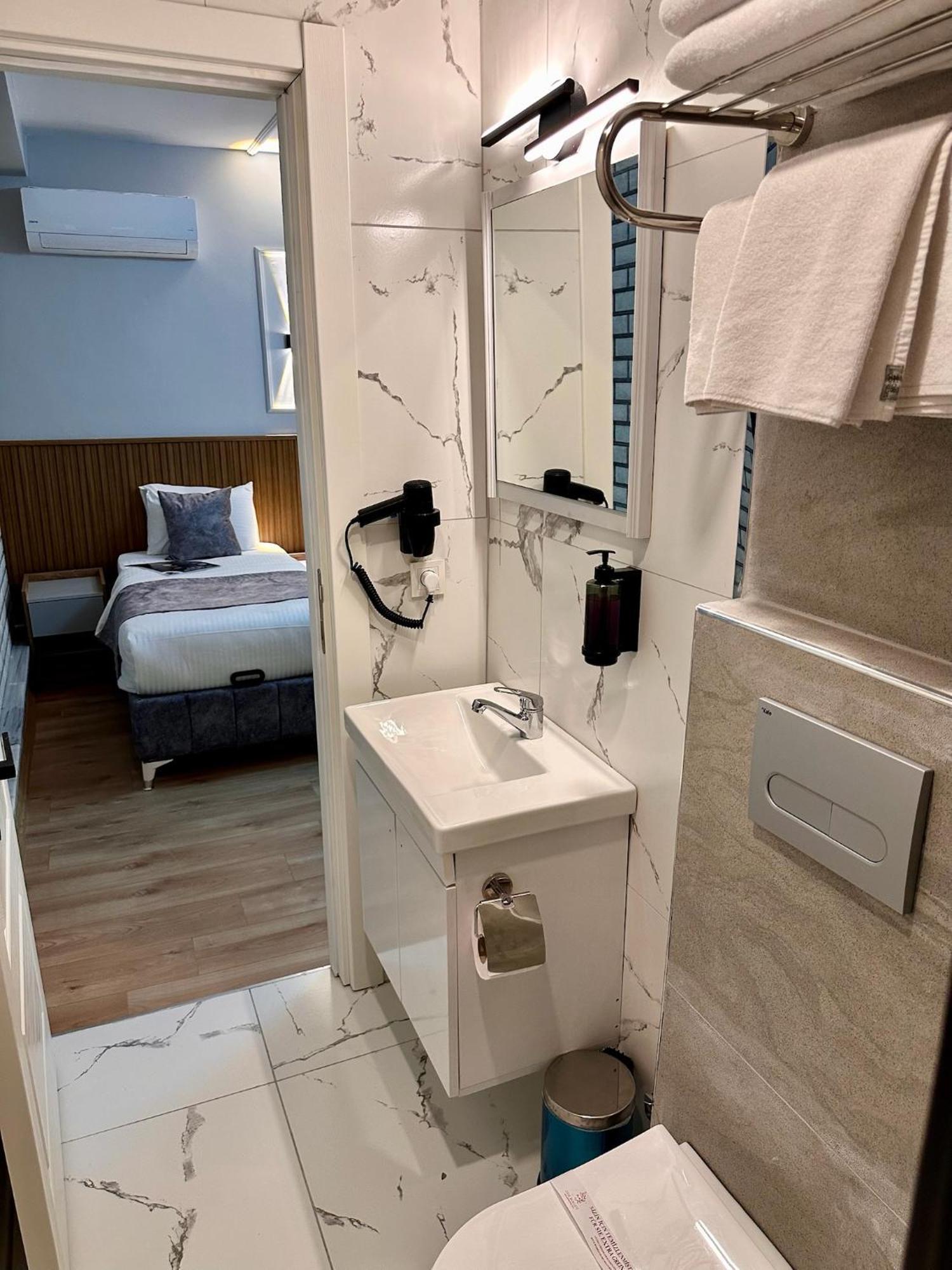 Skymoon Istanbul Airport Hotel Arnavutkoy Kültér fotó